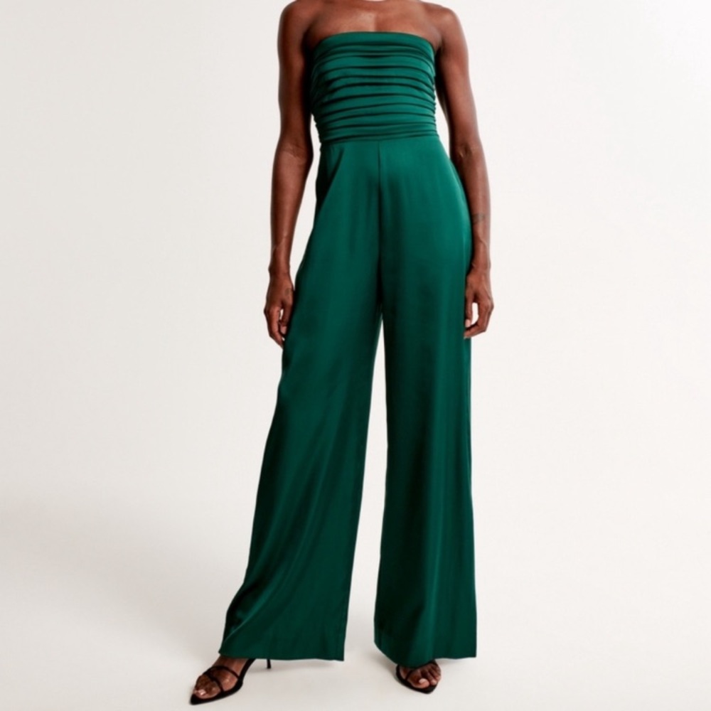 The A&F Emerson Jumpsuit NWT